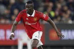 Manchester United asks for £10 million to sell Bailly